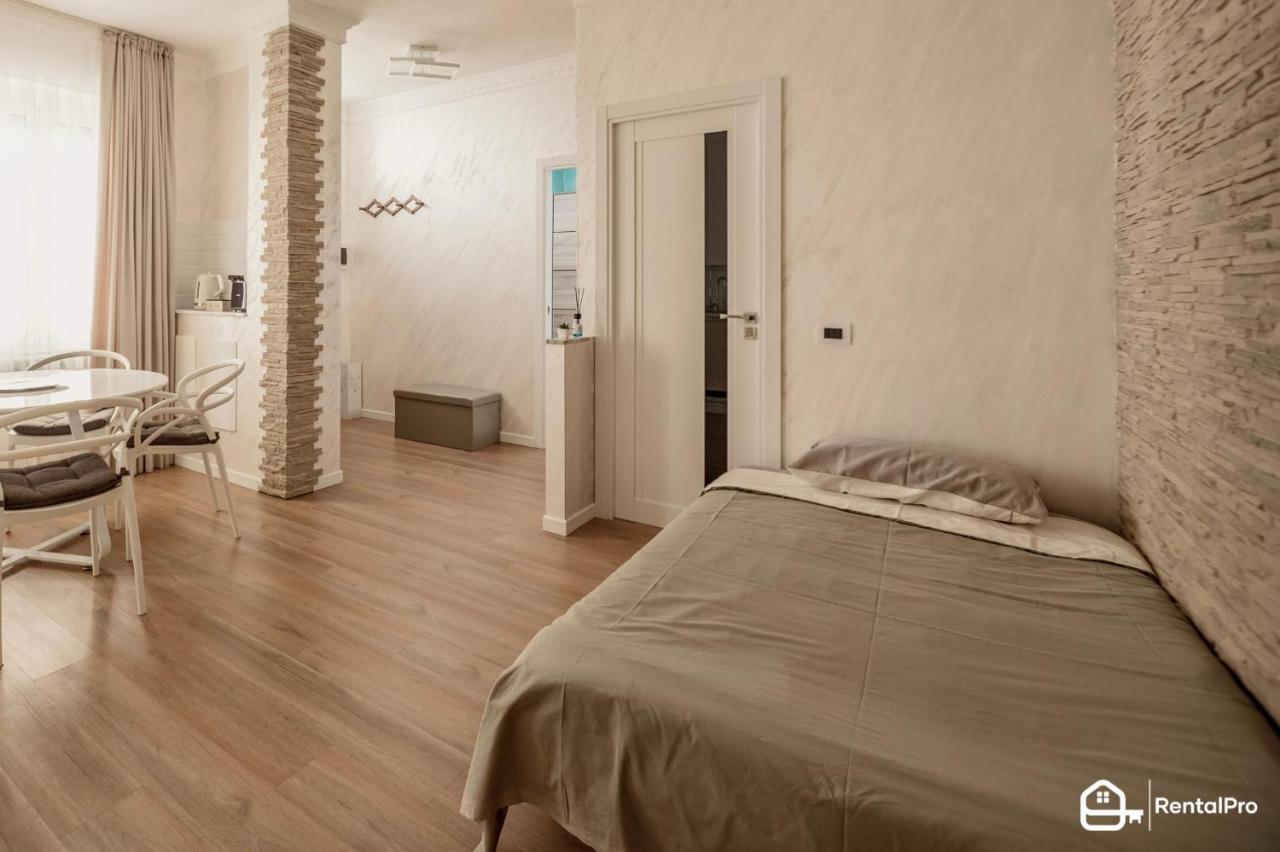 Ariston A 200M-Luxury Apartment Con A/C & Wi-Fi 산레모 외부 사진